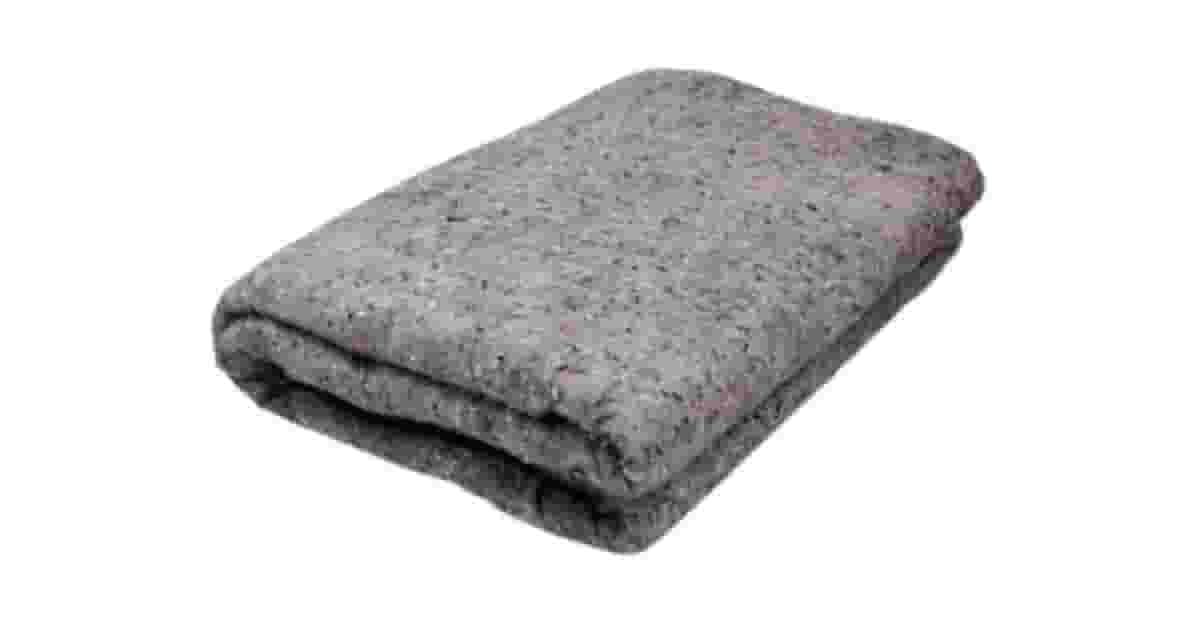 Qual Melhor Manta Para Se Cobrir Enquanto Lê? Fleece vs. Tricô