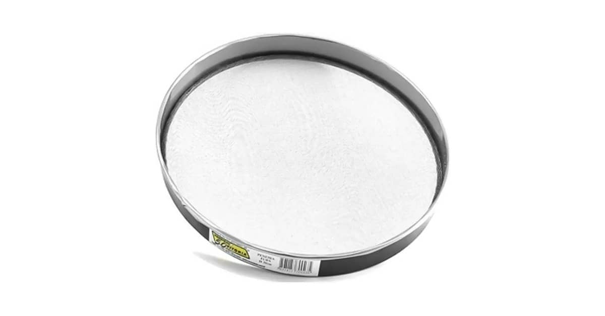 Melhor Tipo de Peneira: Qual a Ideal Para Sua Cozinha?