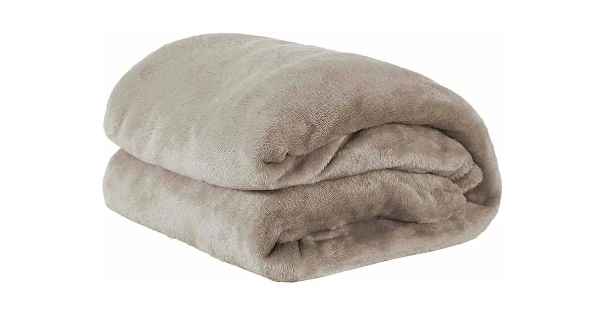 Qual Melhor Cobertor de Casal? Fleece vs. Sherpa