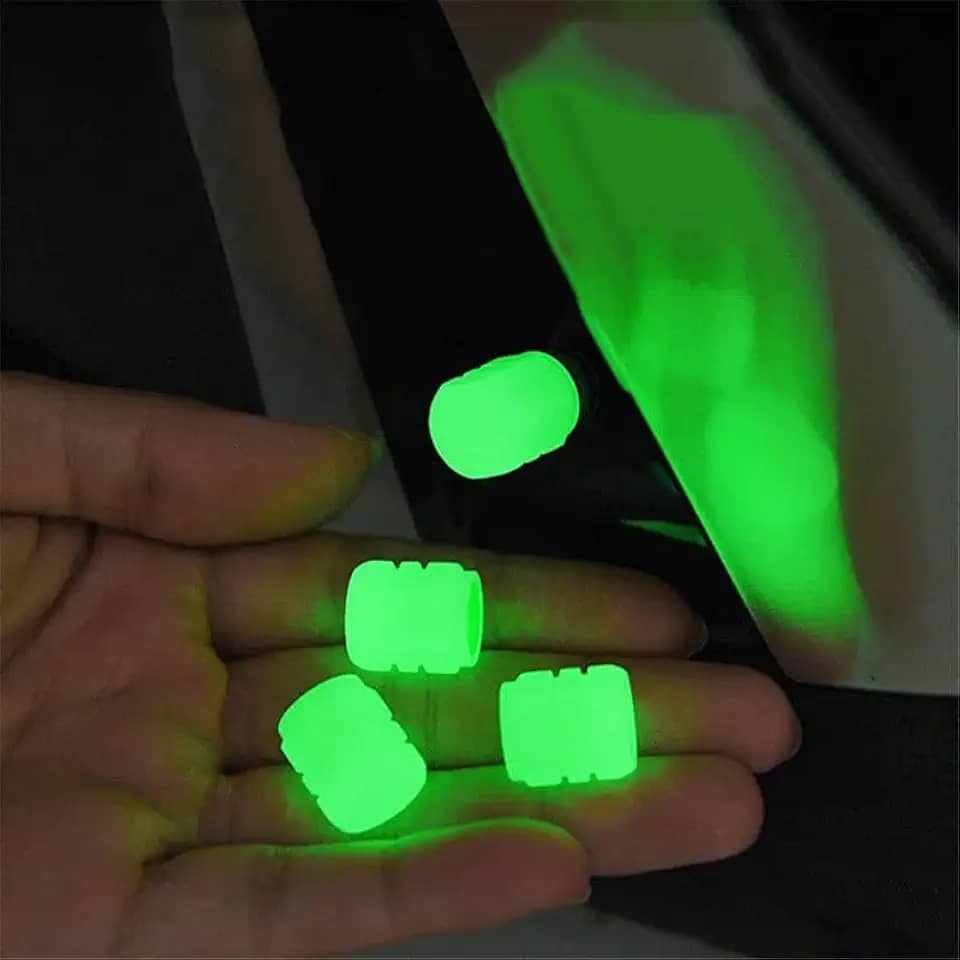 Kit 2 Tampas Bico Pneu Brilham no Escuro, Carro Moto Bicicleta, Vermelho (Verde)