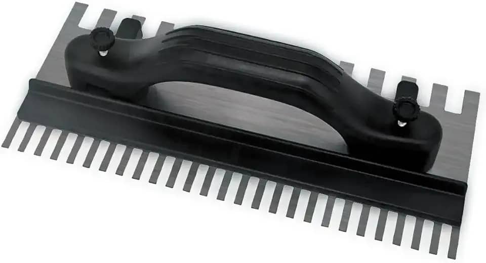 Desempenadeira de Aço Bidentada com Regulagem 270 mm x 120 mm P/Aplicação de Argamassa Acabamento Pedreiro Timoteo Profissional