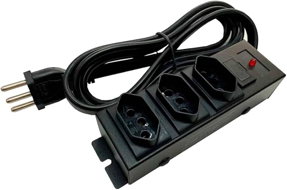 Filtro de linha 20A para eletrodoméstico de Ferro Multicraft 3 tomada com fusível de proteção Cor:Preto