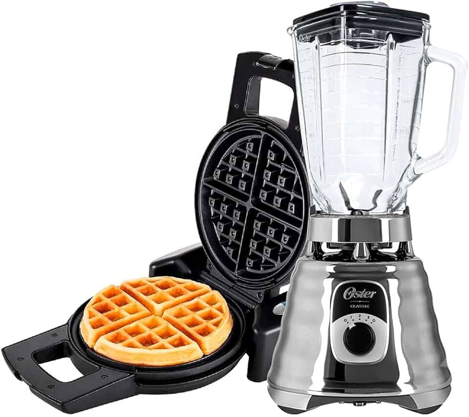 Kit Liquidificador New Osterizer Chrome e Máquina de Waffle Oster - 220V