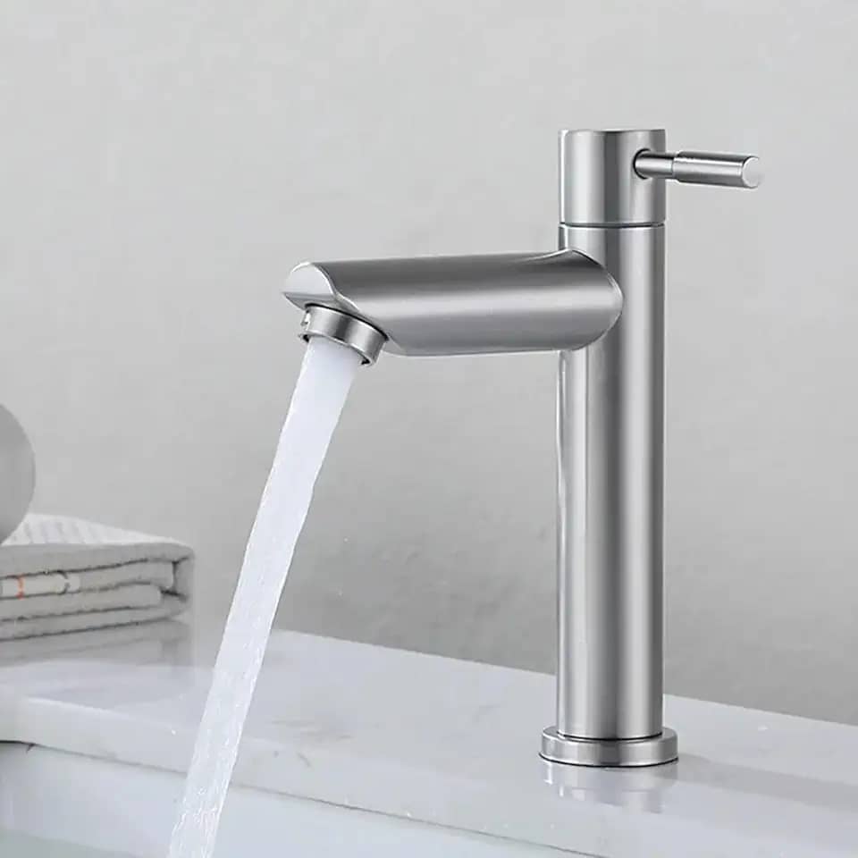 Torneira Bancada Pia Banheiro Inox Premium 1/4 de Volta – Design Moderno, Alta Durabilidade e Instalação Simples