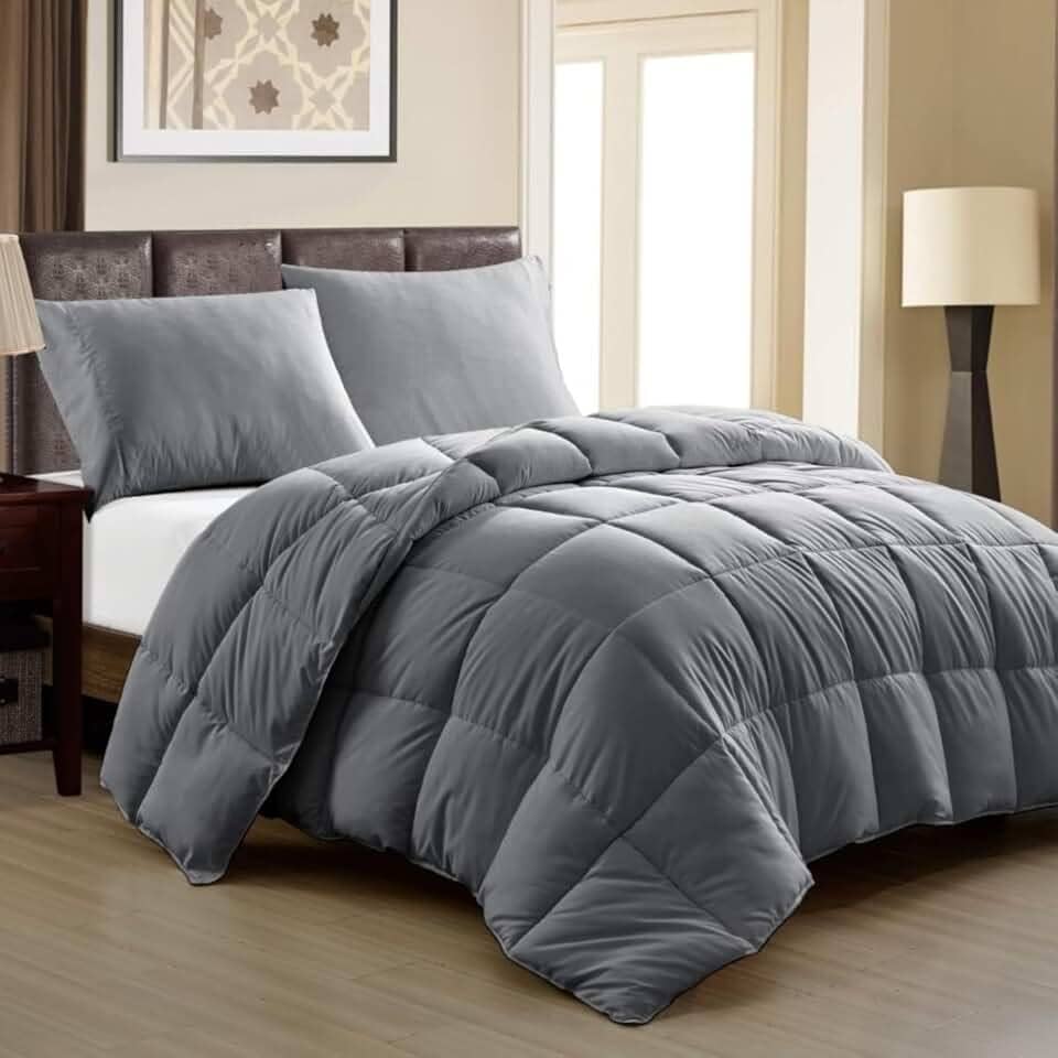 Edredom Toque de Plumas Dupla Face, Microfibra Plumage Liso Quadriculado (Cinza Chumbo, King)