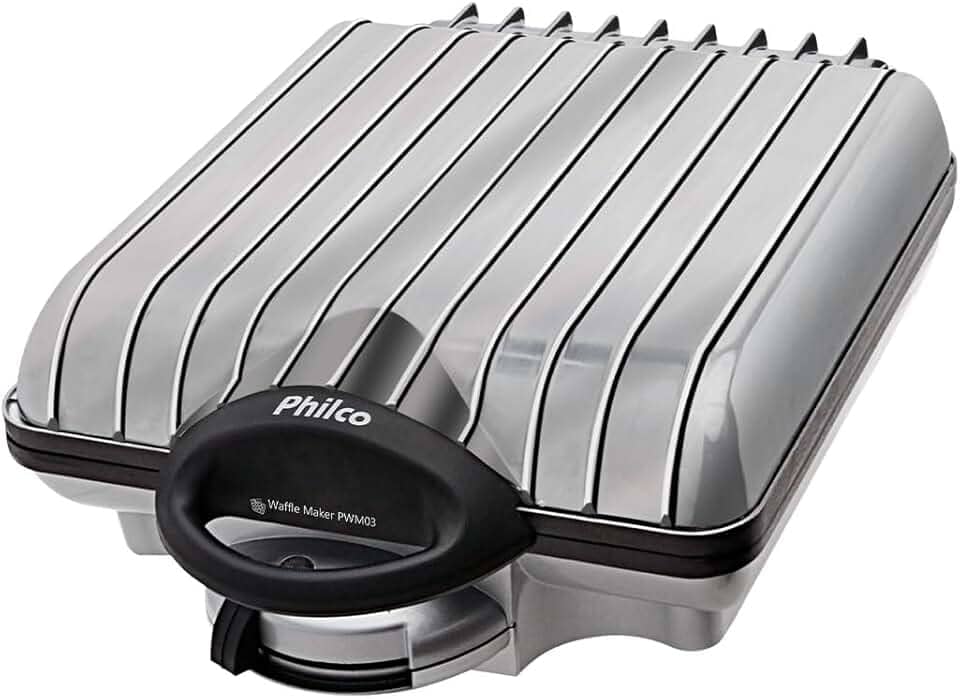 Waffle Maker Philco PWM03 4 Waffles Chapa Antiaderente 127V
