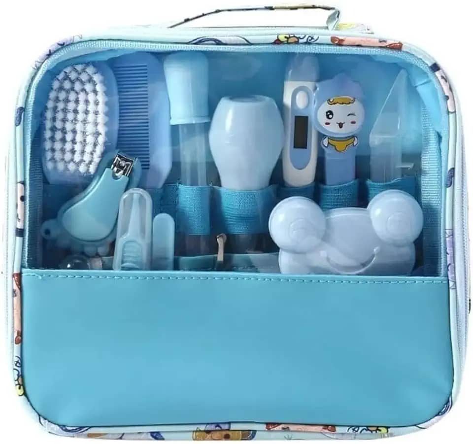 Kit Higiene Bebe - Estojo Cuidado Bebe com 13 em 1 - Bolsa Bebe Organizada e Completa com Tesoura, Pente para Bebe, Termometro, Cortador de Unhas, Lixa de Unhas e outros - Livre de BPA - Linha Premium (Kit Azul)
