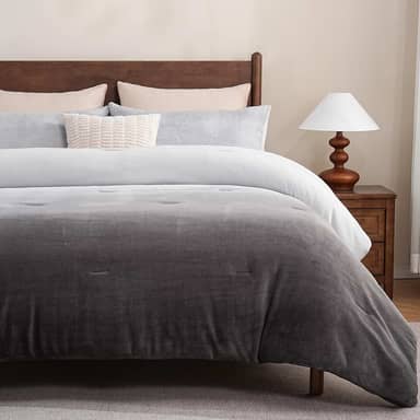 Bedbay Conjunto de edredom cinza, fofo, luxuoso, de veludo, leite, tamanho king, cinza, gradiente, 3 peças, edredom quente de inverno para cama queen size com 2 fronhas