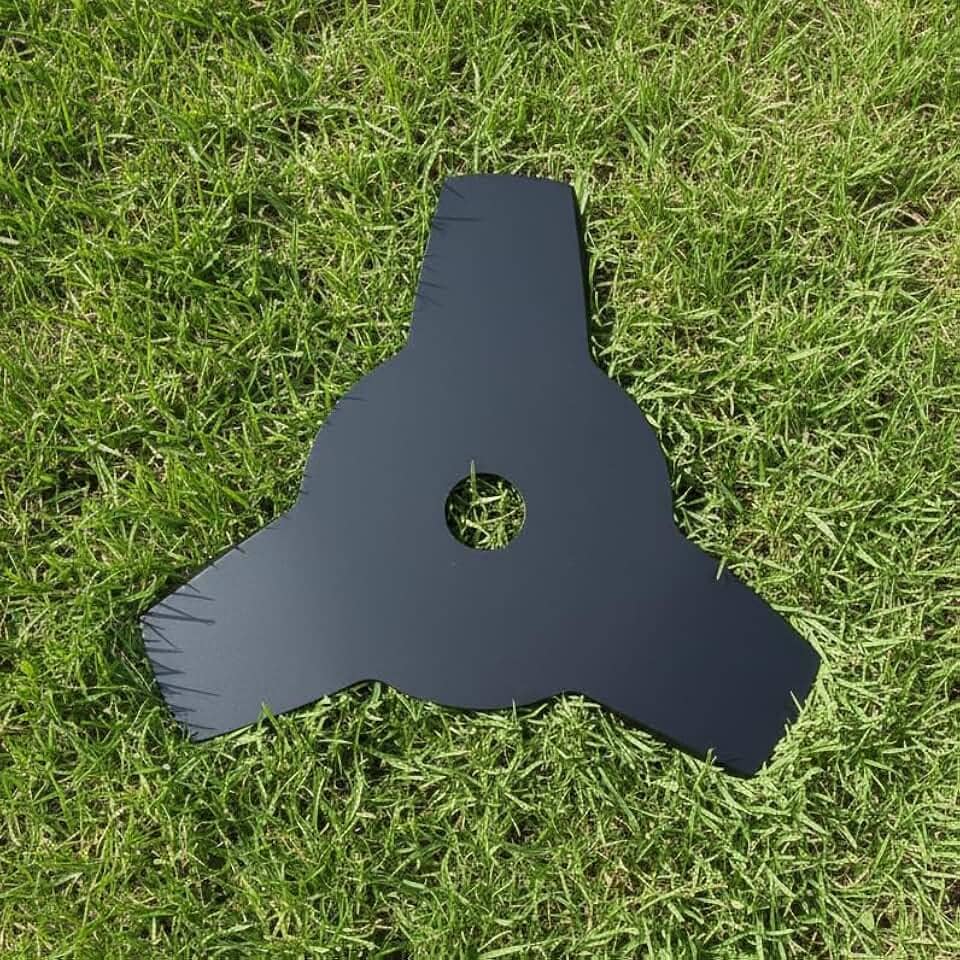 Lâmina Facão De Corte 3 Pontas Para Roçadeiras Para Modelo Universal 25,4mm Com Adaptador 20mm