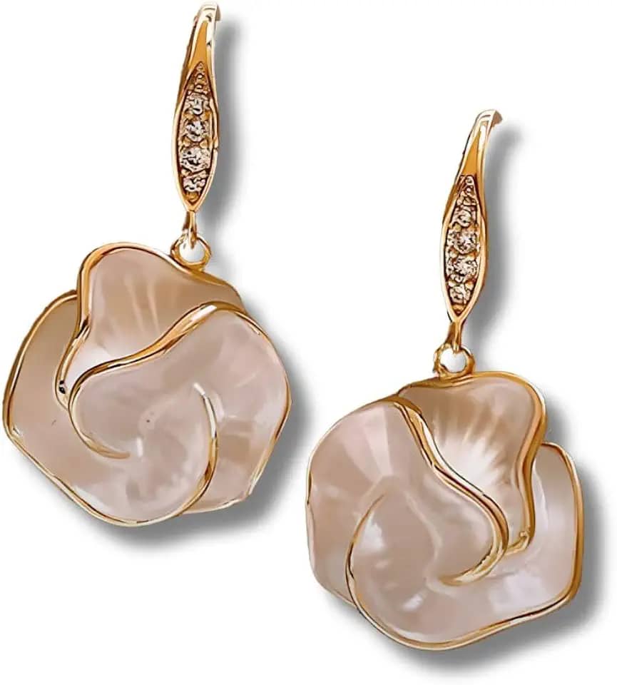 Brinco Feminino Unissex Aço Inoxidável "Carmelita" Rosas Brancas com Pontos de Luz – Elegância, Estilo & Delicadeza – Acompanha Bolsa de Veludo