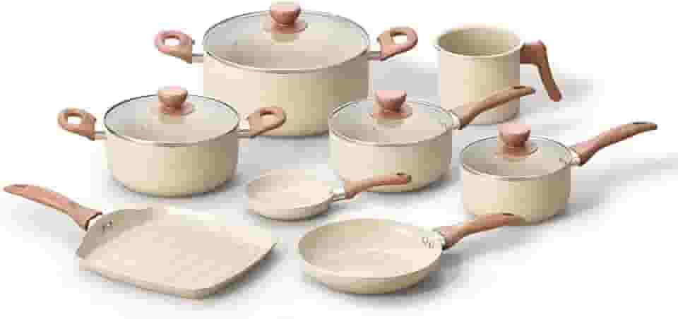 Oikos - Jogo com 8 Panelas Antiaderentes de Revestimento Cerâmica com Tampa de Vidro Terrara Bege com 5 Camadas para Fogão a Gás, Elétricos, Cerâmicos e Halogênio