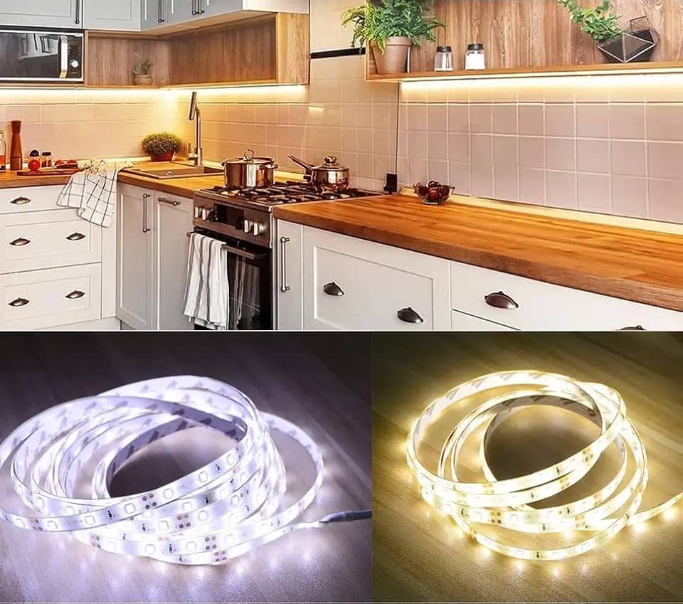 Fita de Led Luz Fixa c/ 120 Leds 2 Metros Branco Quente (Amarela) Ou Frio (Luz Branca) Usa Pilhas 3 AA Autoadesivagem Uso Externo/Interno Cozinha Decore Casa Escritório Quarto Natal (Branco Frio)