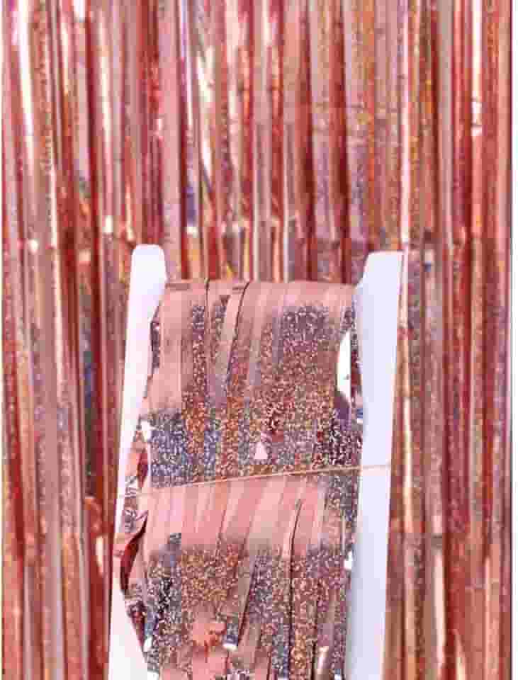 Cortina holográfica para Decoração de Festa – 2 Peças 2x1m para Aniversário, Casamento e Eventos, Decoração Brilhante e Elegante (Rose Gold)