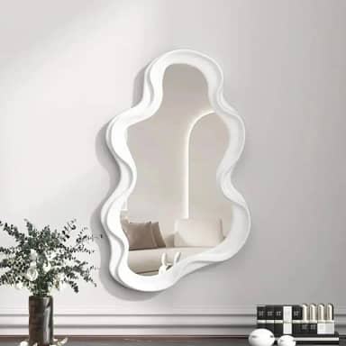 Espelho Decorativo Orgânico Ondulado 23x40cm – Design Moderno e Minimalista, Moldura Resistente em Plástico Premium – Ideal para Sala, Quarto, Hall ou Banheiro - Vende Mais (Branco Moudura Ondulada)