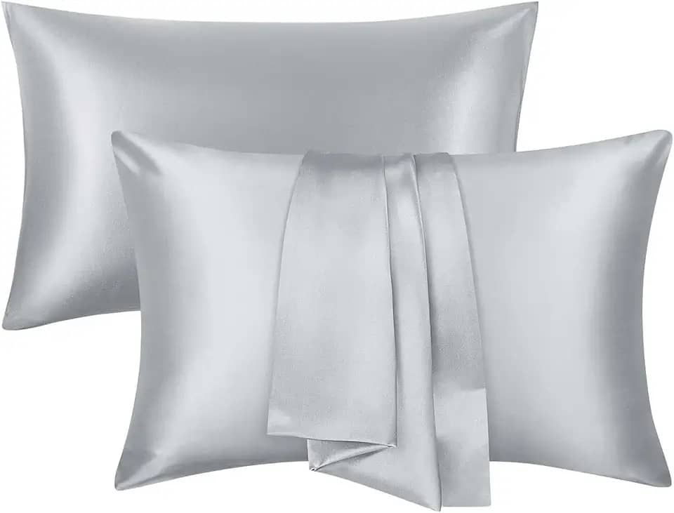 Conjunto de 2 fronhas de cetim de seda tamanho padrão com fecho de envelope presentes amigos da pele e cabelo para mulheres homens 50,8 cm x 76,2 cm cinza claro