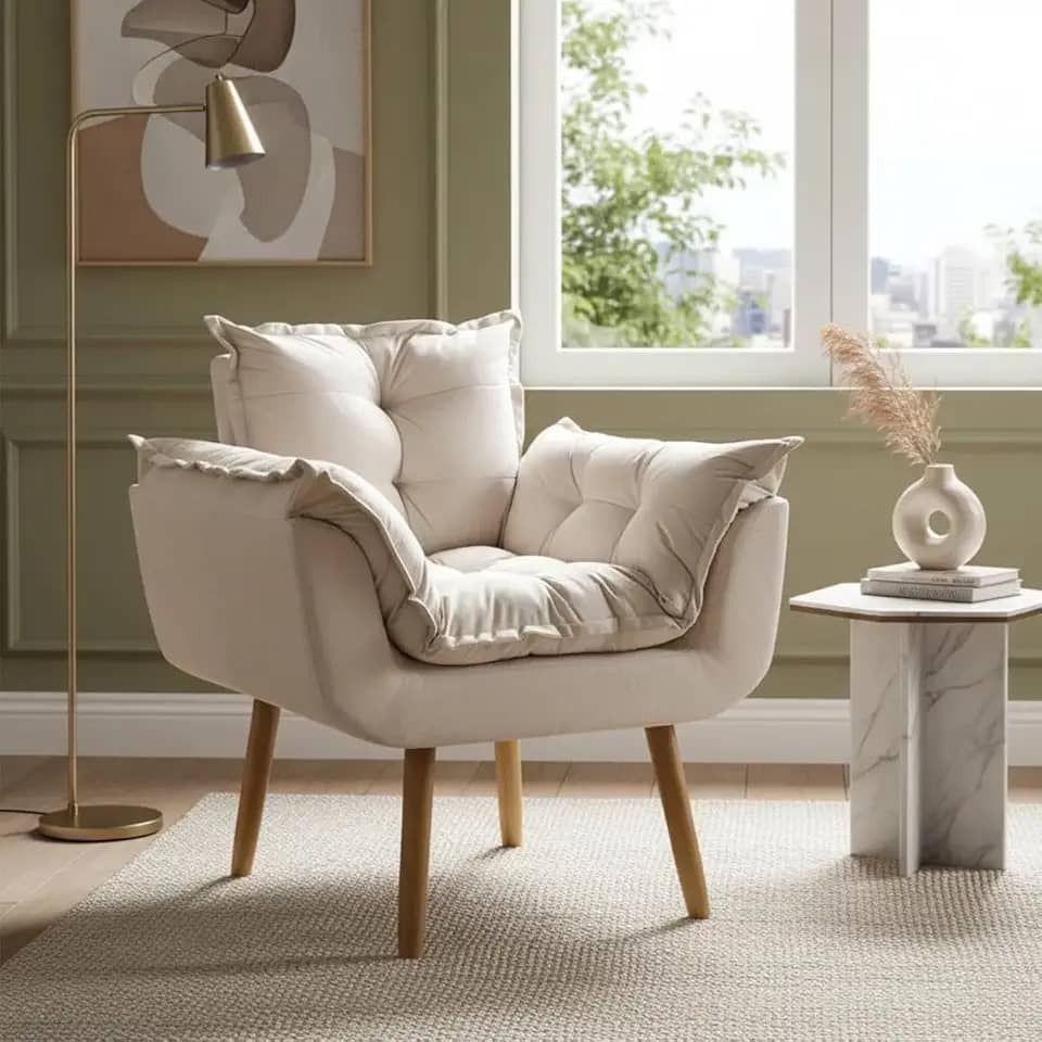 Poltrona Alice Decorativa Para Sala Cadeira Reforçada Para Recepção Manicure Clínica Sala De Espera Consultório Escritório Pé Castanho - Clique & Decore (Bege)