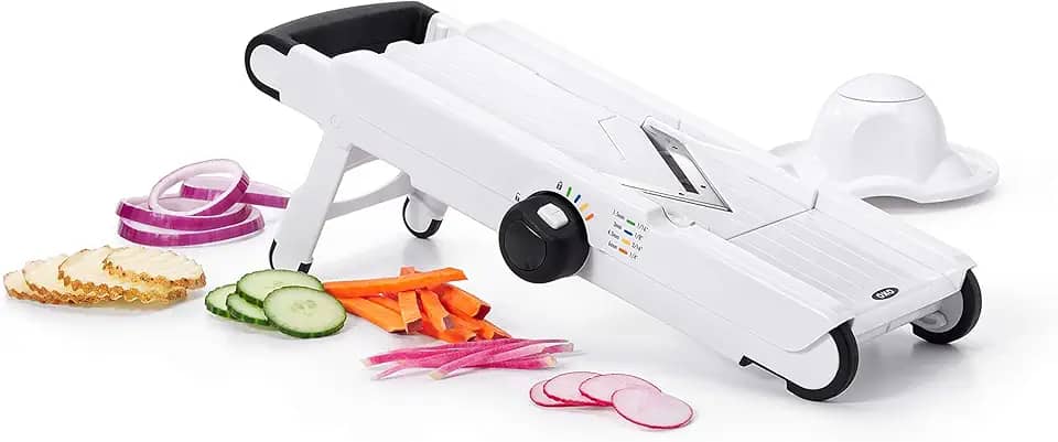OXO 1155700 Good Grips V-Blade Mandoline Slicer, conjunto de 1, branco