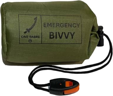 One Sabre Bolsa de emergência Bivvy – Saco de dormir Mylar, abrigo de cobertor espacial, reflete 90% do calor corporal, bolsa de transporte Ripstop com apito