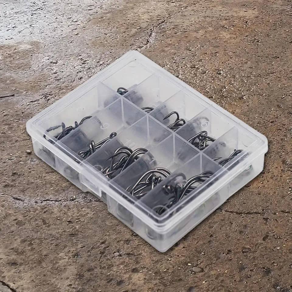Conjunto de anzóis de pesca ISEAMA, 100 peças, tamanhos 3-12, ganchos de garra de águia farpada