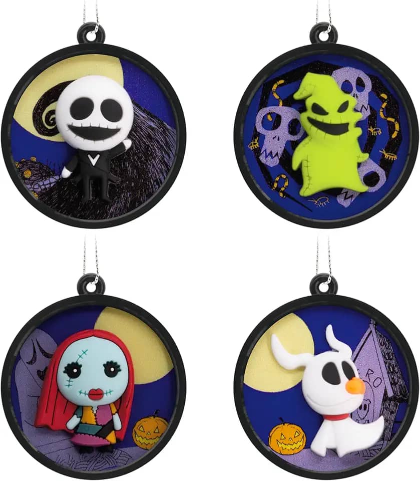 Hallmark Disney Tim Burton - Mini enfeites de Natal com cenas de O Estranho Mundo de O Estranho Mundo do Natal, à prova de estilhaçamento, conjunto de 4