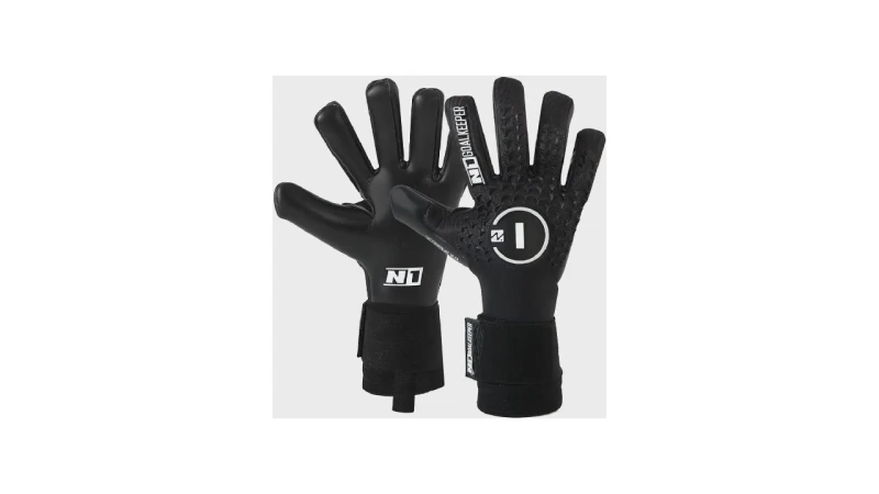 Qual a Melhor Luva de Goleiro da N1: Profissional vs Semi Profissional