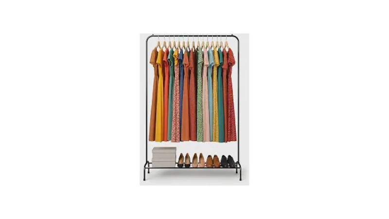 Qual Melhor Arara de Roupa Para Otimizar Espaço?